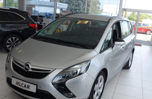 Opel Zafira cena 33000 przebieg: 227200, rok produkcji 2012 z Nysa małe 301